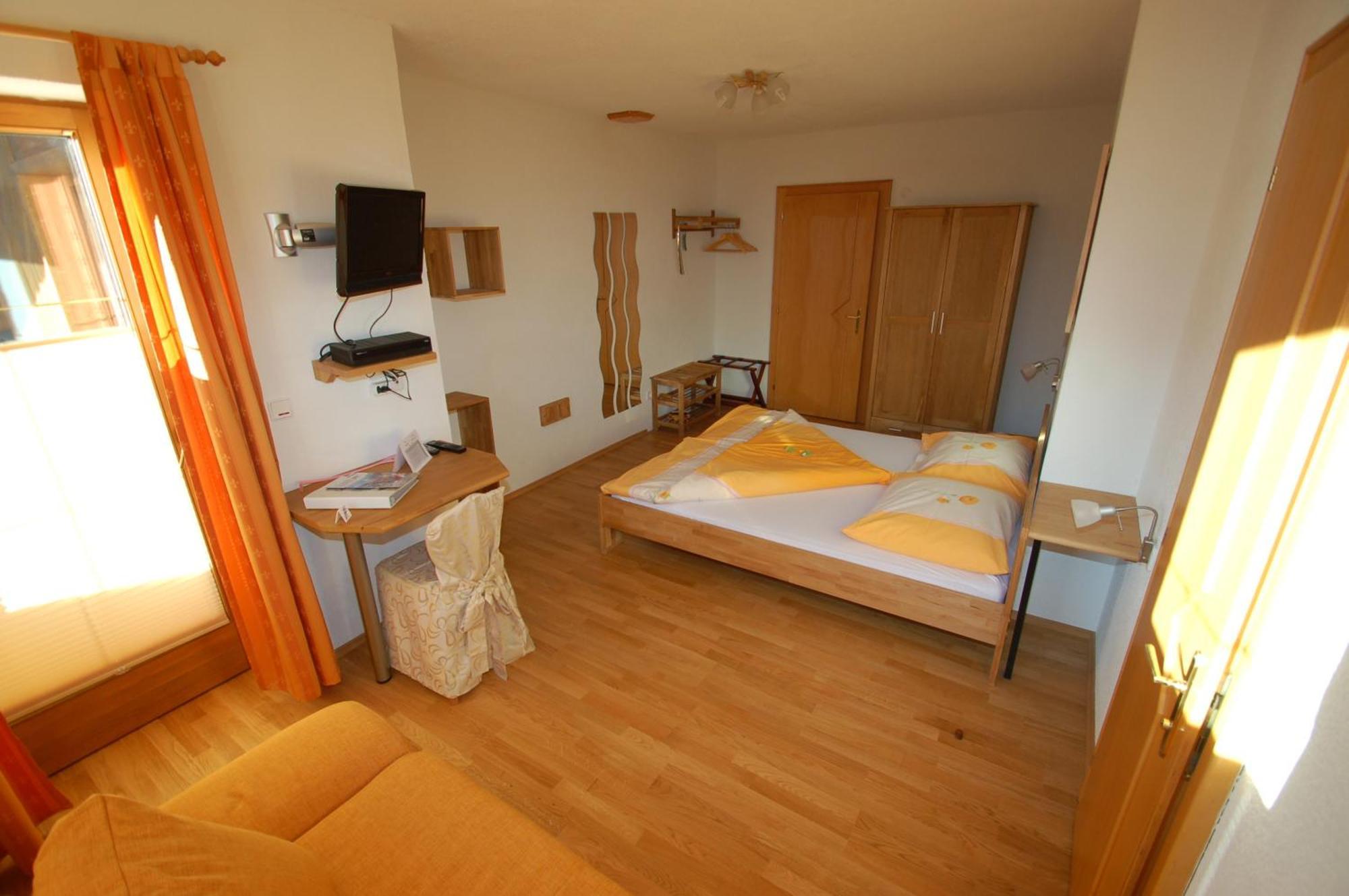 Hofer Stubn 3* Kolsassberg